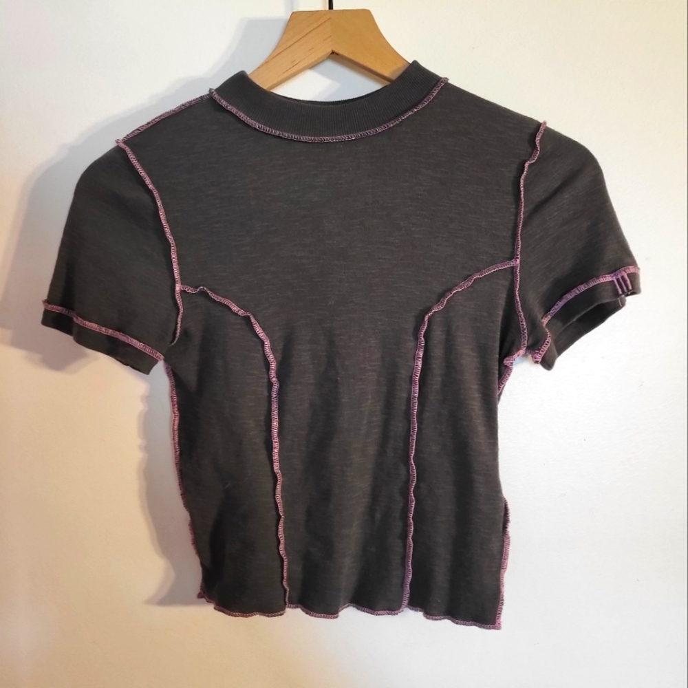 BDG gray baby T